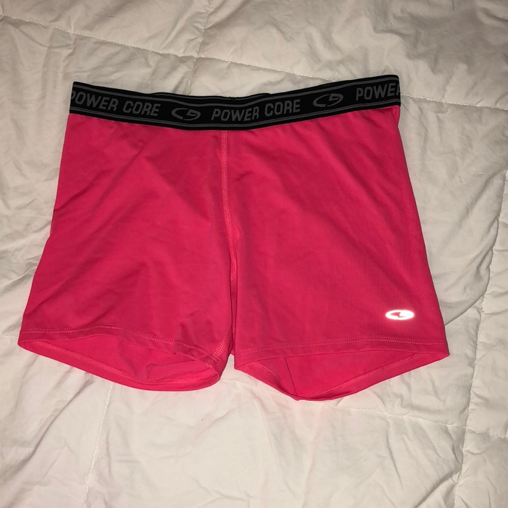 Hot pink spandex 🏃🏼‍♀️